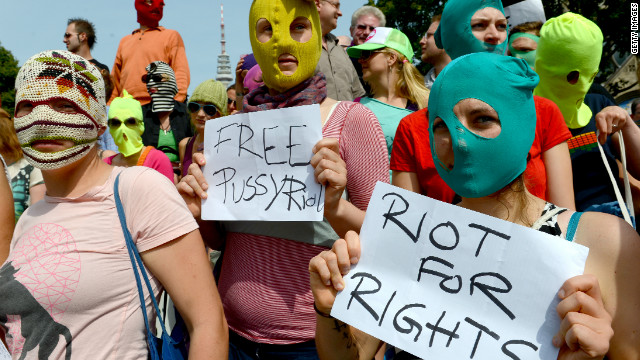 120817044920-pussy-riot-protesters-story-top